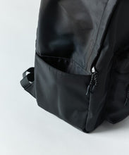 將圖片載入圖庫檢視器 預訂 FREAK&#39;S STORE
Limited Edition Basic Backpack
