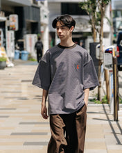 將圖片載入圖庫檢視器 CLESSTE
”C“STRIPED MASSIVE T-SHIRT WITH DRAWSTRINGS
