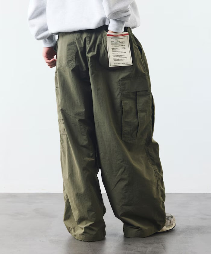 FREAK‘S STORE
Nylon Parachute 6-Pocket Pants