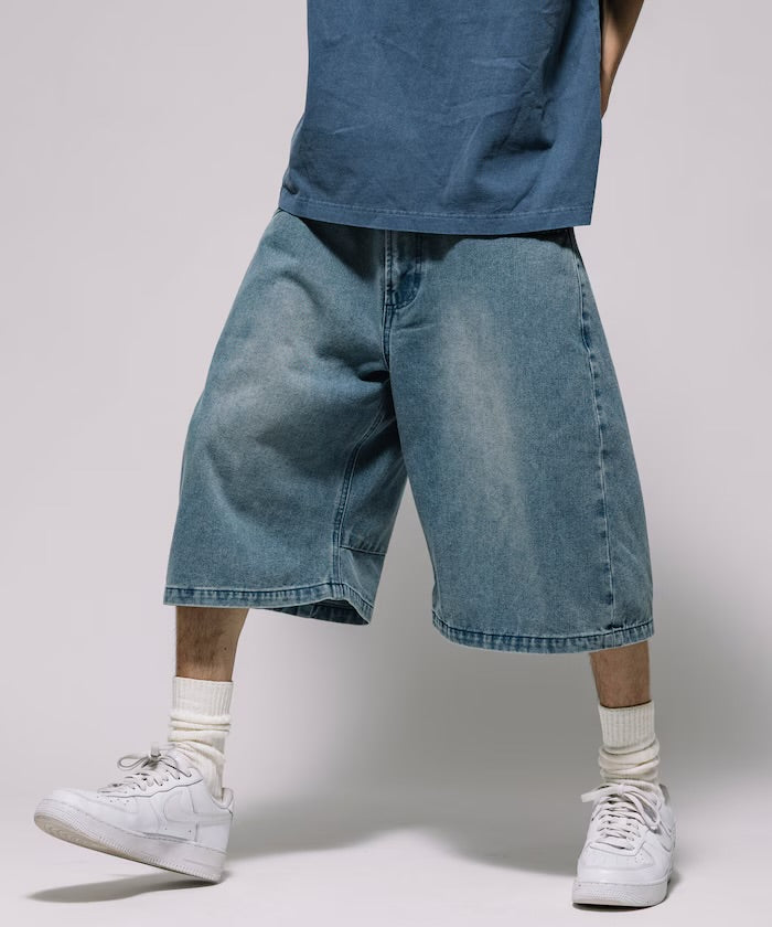 FREAK'S STORE
Wide silhouette vintage processed curve denim cropped Pants