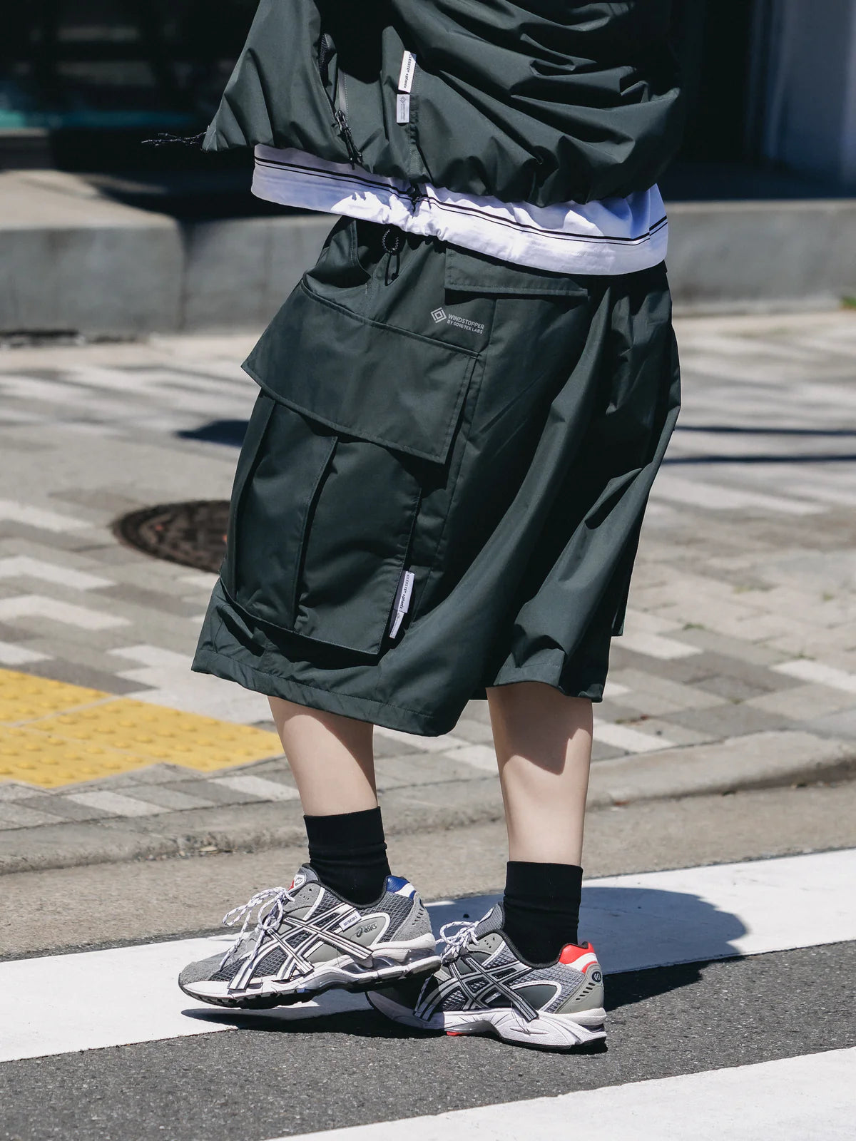 CLESSTE
+PHENIX WINDSTOPPER® BY GORE-TEX LABS CITY MEGA POCKET BALLOON CARGO HALF PANTS
