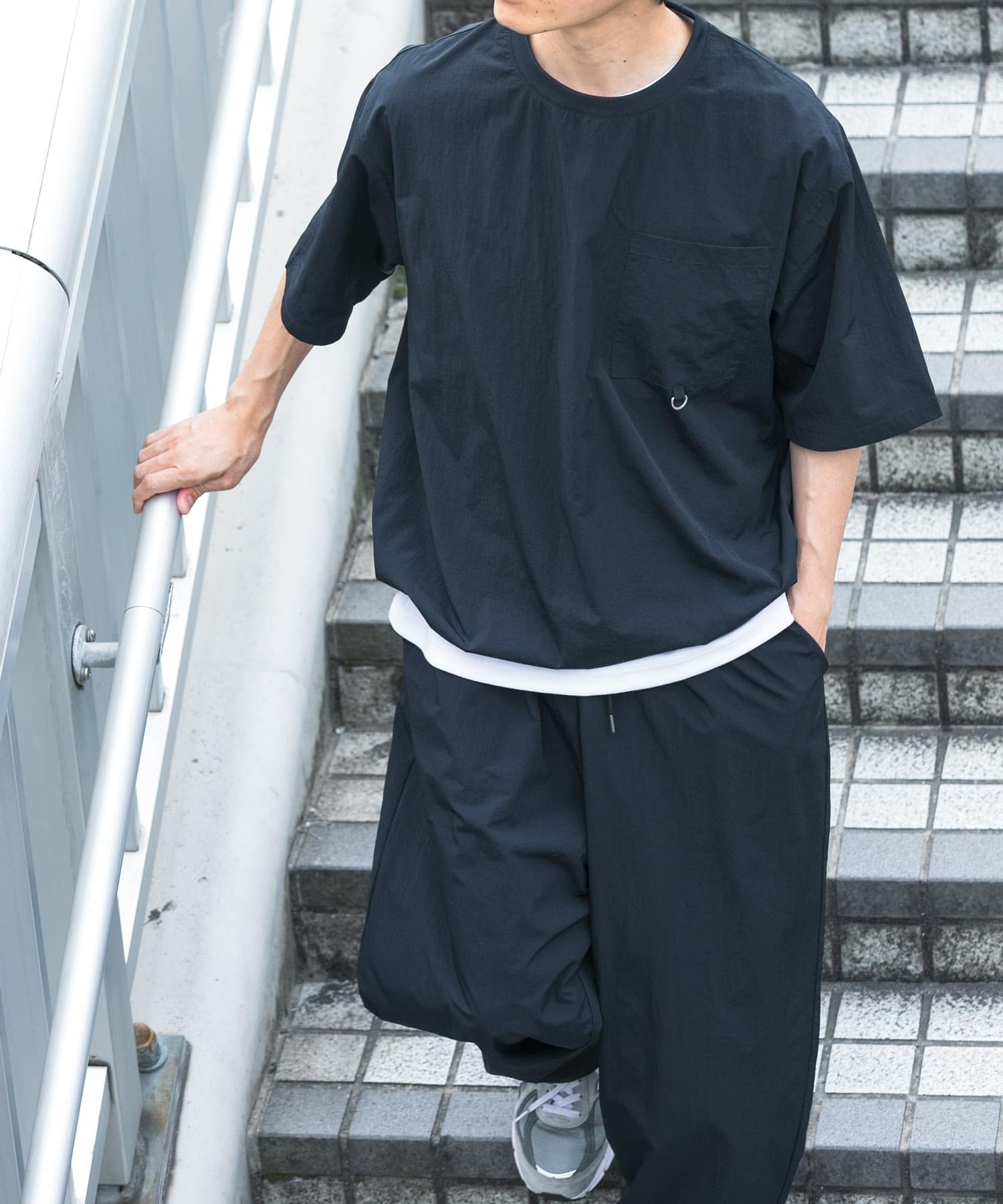 Urban Research Items Contact cold feeling/water repellent/easy care/UV cut" Taslan nylon crew neck drost T-shirt