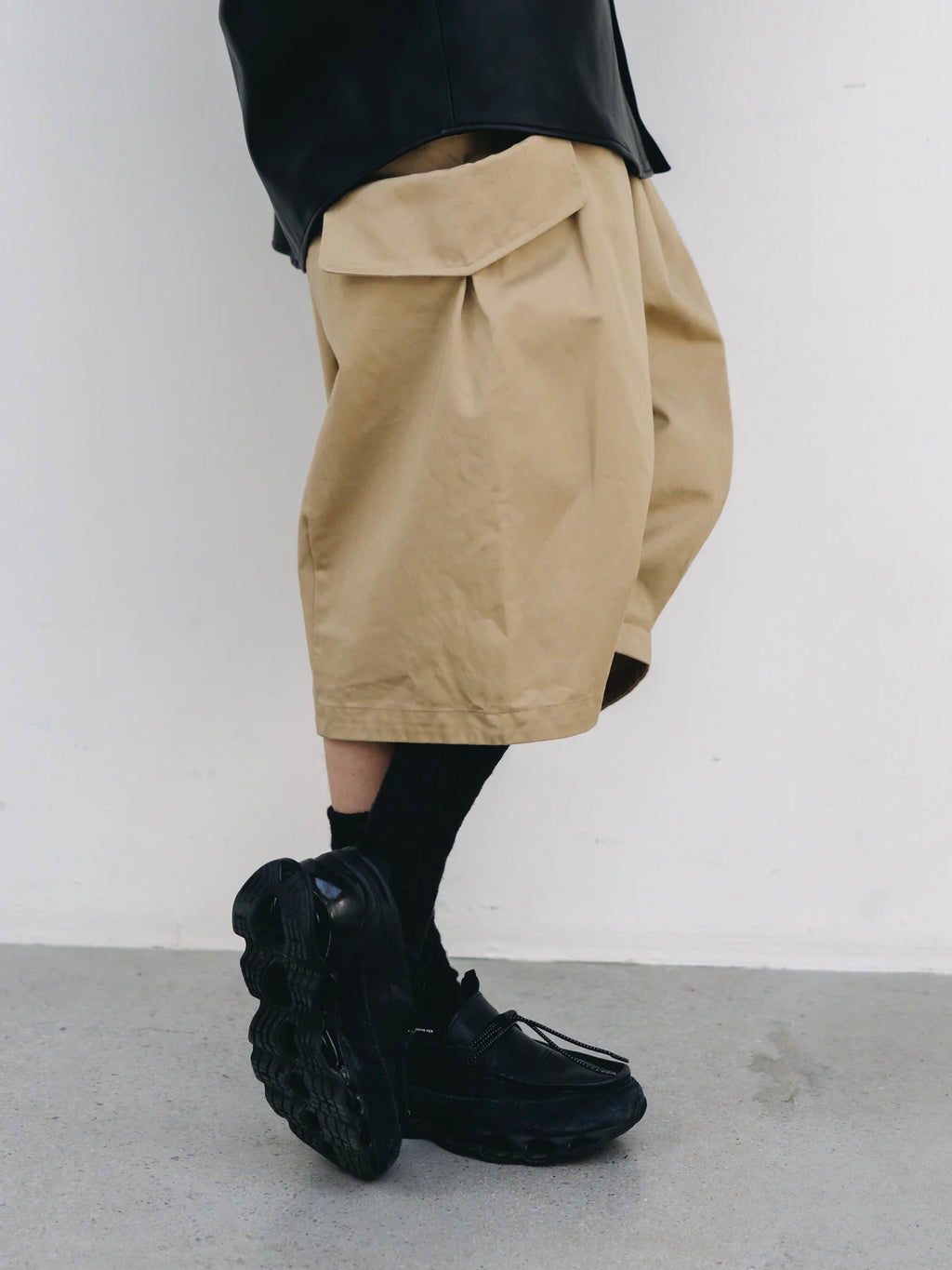 CLESSTE FLAP WIDE BALLOON HALF PANTS