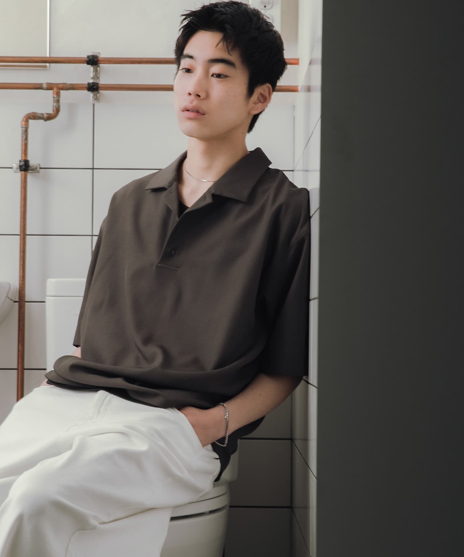 Urban Research SENSE OF PLACE
High Twist Pullover Short Sleeve Shirt
