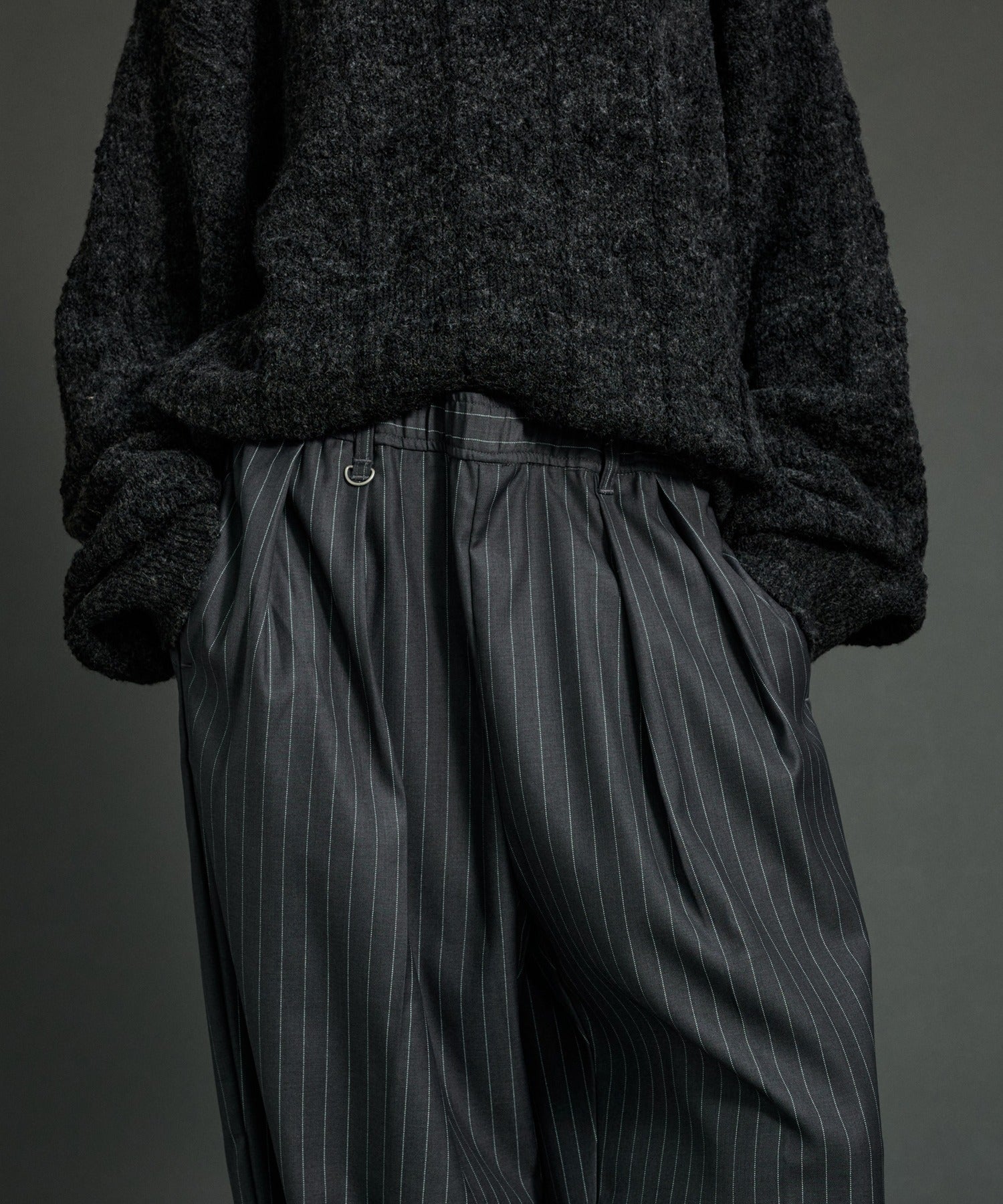 WETTEMPT
2 TUCK EASY STRIPE SLACKS