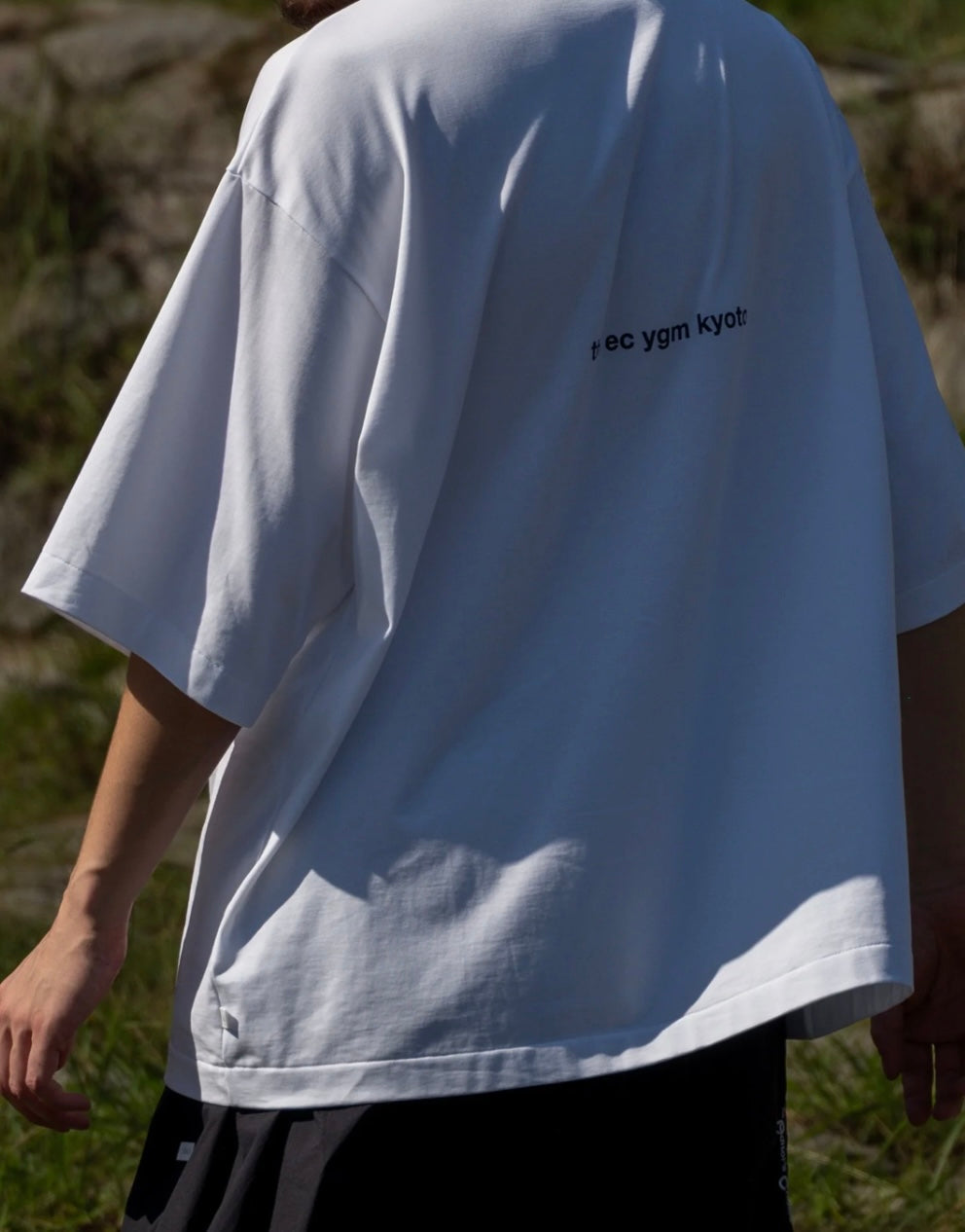 the ec 'YGM' ULTIMATO S/S Tee ‘Outline Logo’