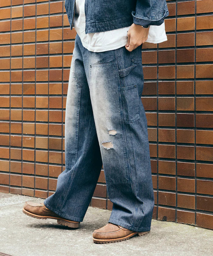新款預訂 FREAK'S STOREWide silhouette distressed double knee hickory Denim pants