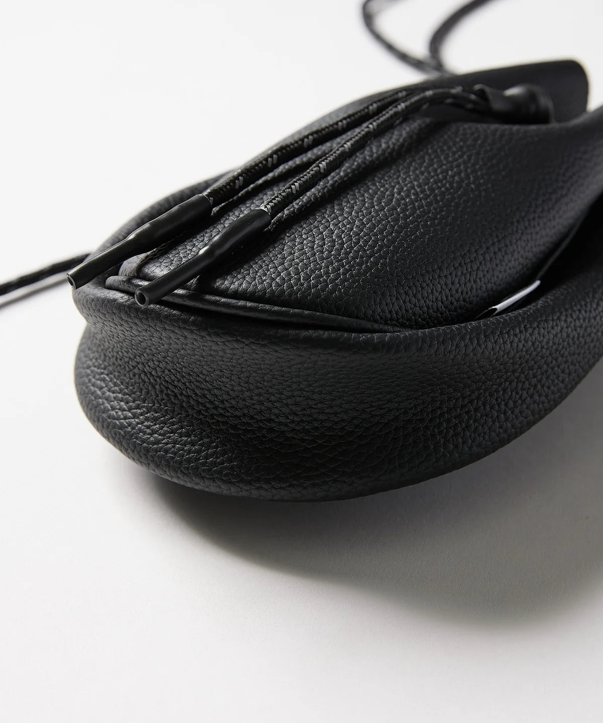 Meltum LEATHER DRAWSTRING BAG