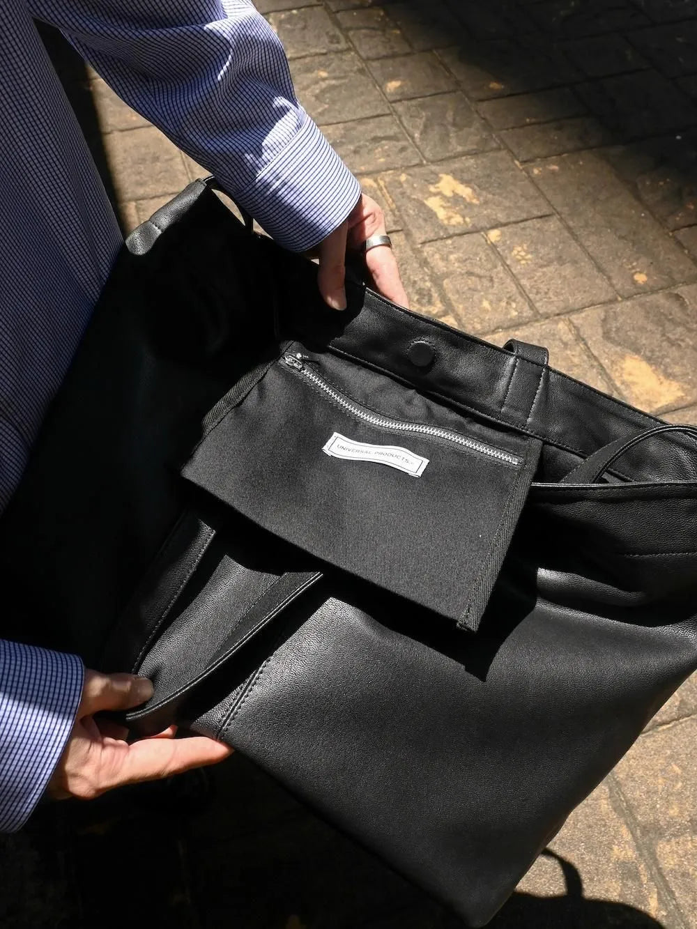 UNIVERSAL PRODUCTS. ”LEATHER TOTE BAG“