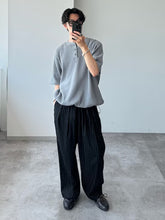 將圖片載入圖庫檢視器 WETTEMPT
2 TUCK EASY STRIPE SLACKS
