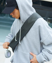 將圖片載入圖庫檢視器 預訂 FREAK&#39;S STORE
Wide strap Shoulder bag
