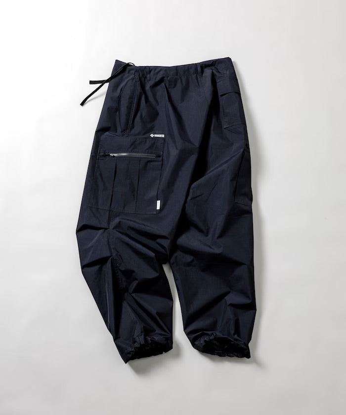 預訂Plus Phenix
GORE-TEX WINDSTOPPER CARGO PANTS