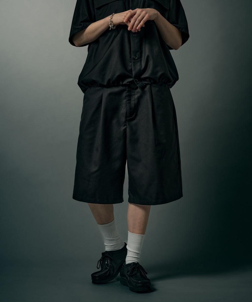 WETTEMPT
FUNCTIONAL 1 TUCK HALF SLACKS