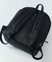 將圖片載入圖庫檢視器 預訂 FREAK&#39;S STORE
Limited Edition Basic Backpack
