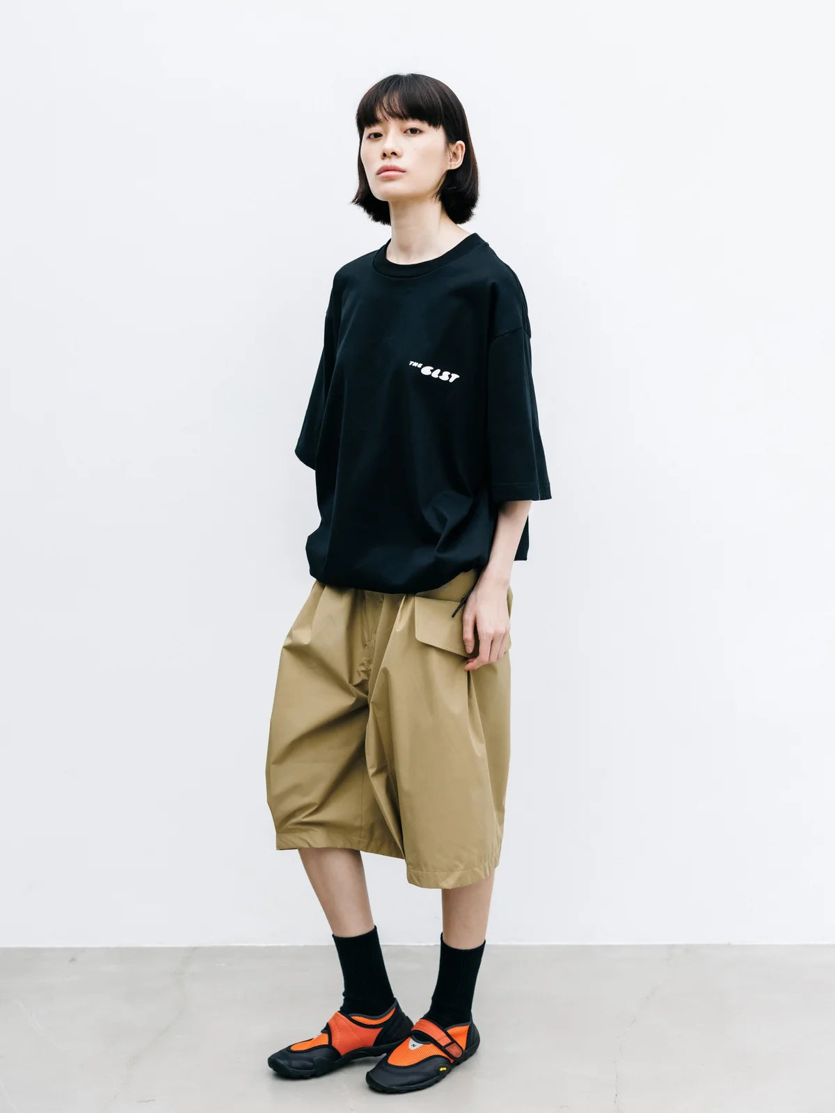 CLESSTE
+PHENIX WINDSTOPPER® BY GORE-TEX LABS CITY FLAP WIDE BALLOON HALF PANTS