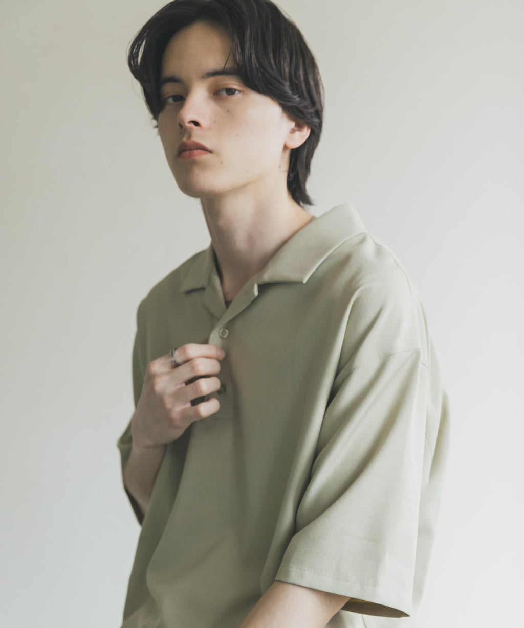 Urban Research SENSE OF PLACE
High Twist Pullover Short Sleeve Shirt