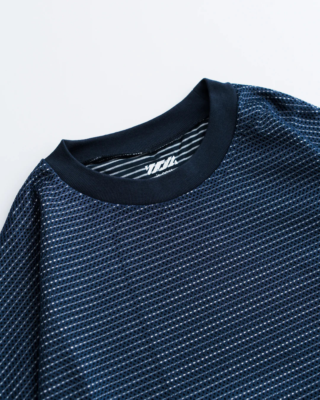 is-ness / BALLOON BORDER LAYERED MESH T-SHIRT