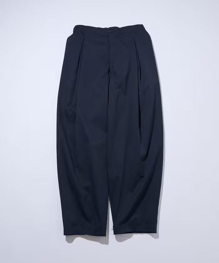 FREAK'S STORE
Easy Care Fabric Wide Silhouette Double Tuck Slacks