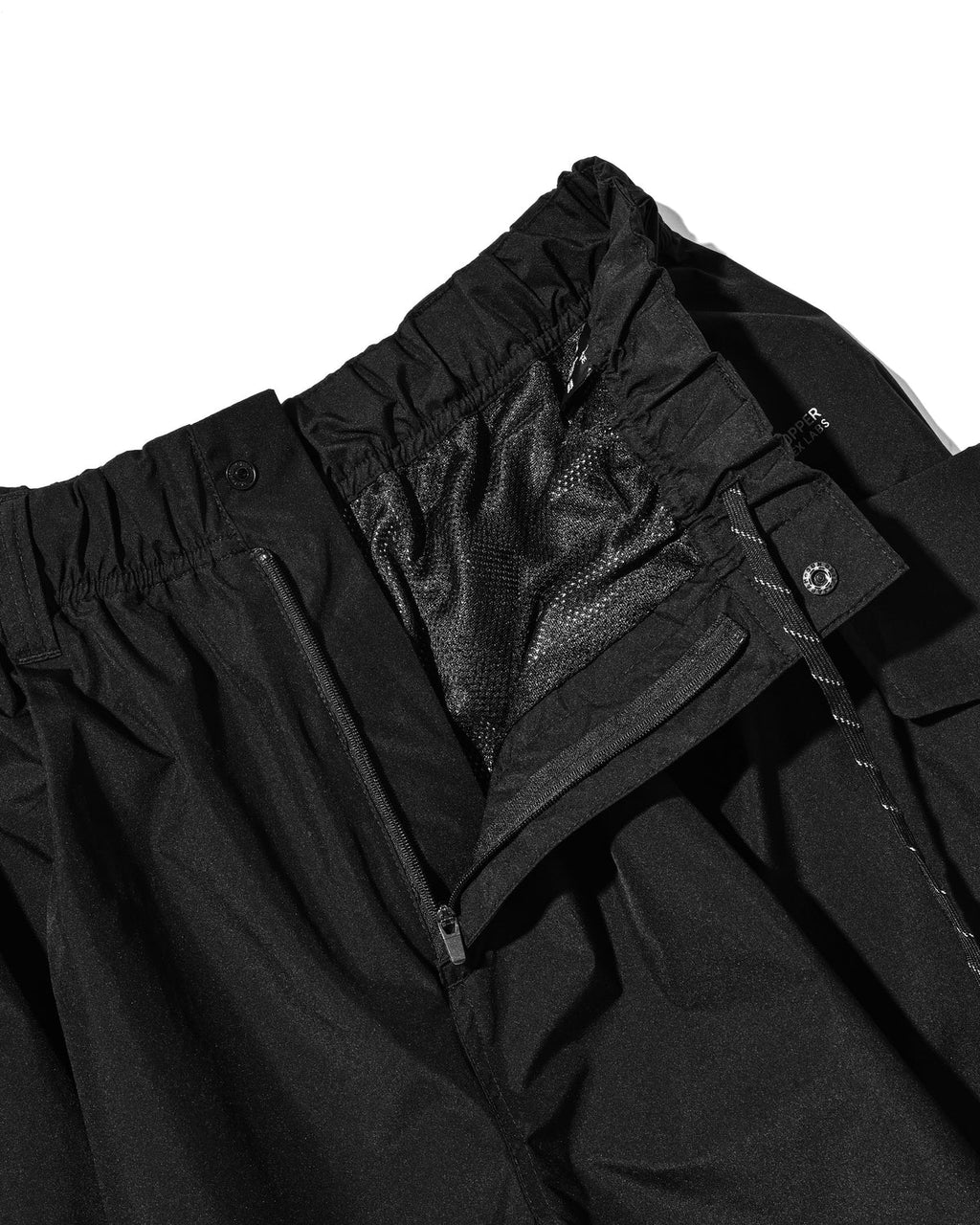 預訂CLESSTE
【8.12 WED 20:00- IN STOCK】+PHENIX WINDSTOPPER® BY GORE-TEX LABS CITY FLAP WIDE BALLOON HALF PANTS