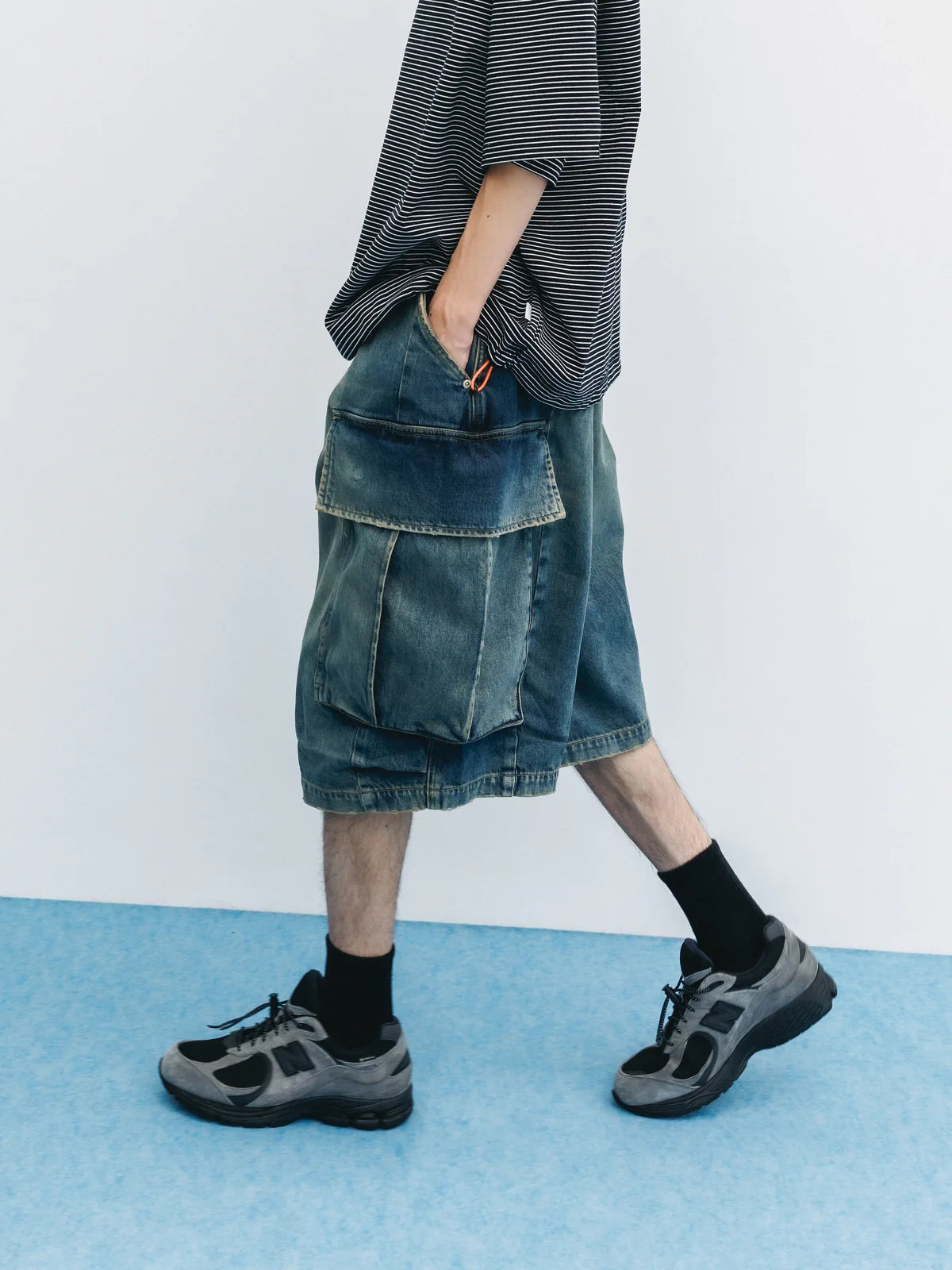 CLESSTE
VINTAGE DYED SELVEDGE DENIM CITY MEGA POCKET BALLOON CARGO HALF PANTS