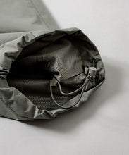 將圖片載入圖庫檢視器 預訂Plus Phenix
Special order GORE-TEX WINDSTOPPER BELTED PANTS
