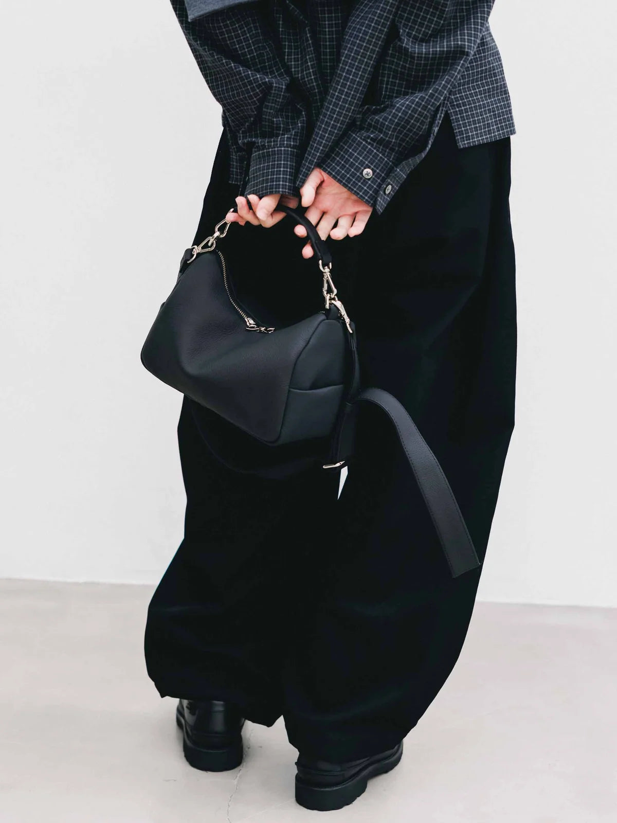 CLESSTEGRAIN LEATHER DAYOFF BAG MINI