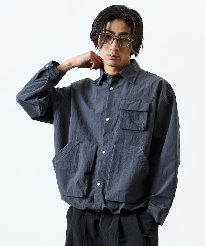 Freak‘s Store Oversized Utility-Pocket Nylon Gear Shirt Jacket