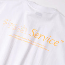 將圖片載入圖庫檢視器 24SS FreshService / Corporate Printed S/S Tee ”TM”

