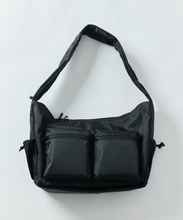 將圖片載入圖庫檢視器 Freak&#39;s Store / Multi Pocket Shoulder Bag
