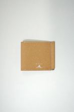 將圖片載入圖庫檢視器 DCDT DESCENDANT IN TWO WALLET
