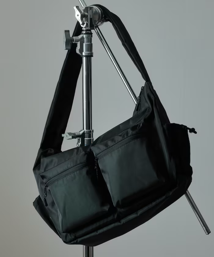 Freak's Store / Multi Pocket Shoulder Bag