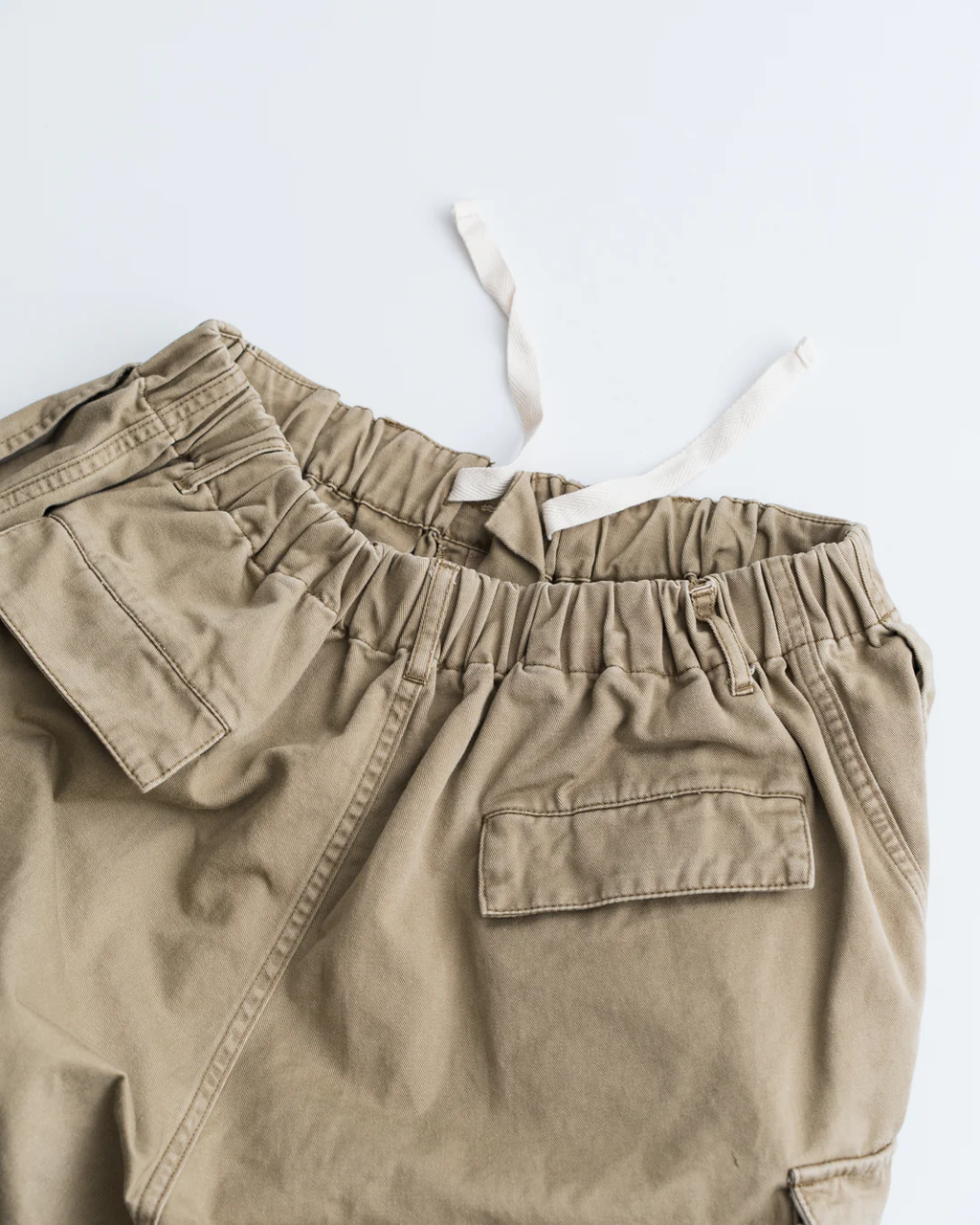 is-ness / BALLOON EZ CARGO SHORTS