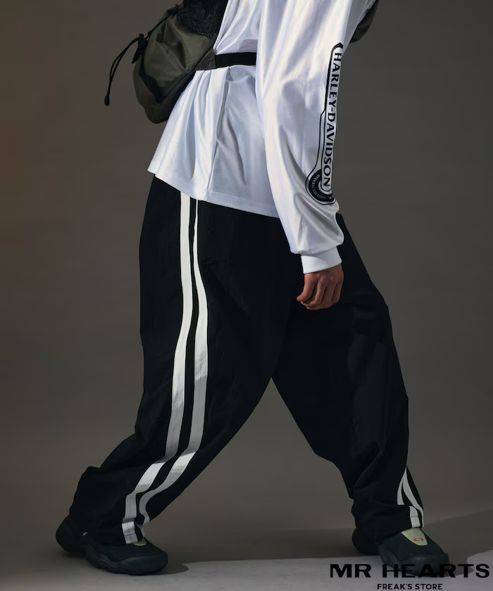 Freak's Store / Mr Hearts ミスターハーツ Wide Silhouette Side Line Nylon Curved Pants