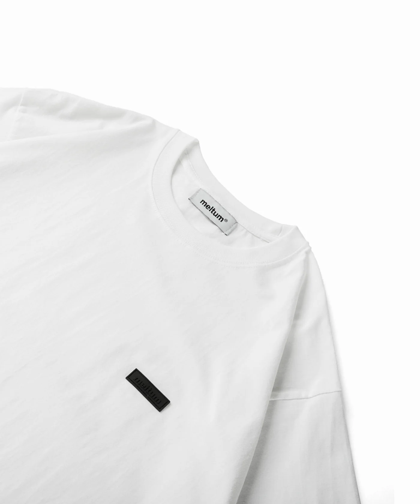 24SS Meltum / RUBBER TAG TEE S/S