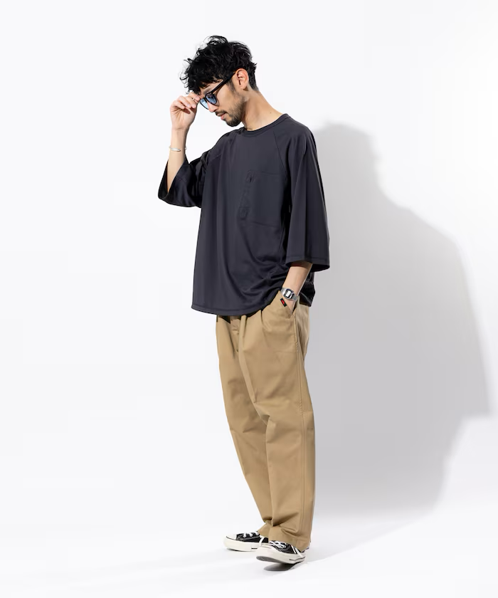 Freak's Store / AIRDRY High-performance Material Rashguard Big Silhouette Crew Neck Spindle T-shirt/Cool to the touch/Heat shielding/UV protection/Moisture wicking/Quick drying