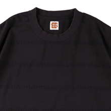 將圖片載入圖庫檢視器 SEE SEE 【6-2】SEE SEE SUPER BIG ROUND BORDER TEE DISCHARGED【NAVY】 
