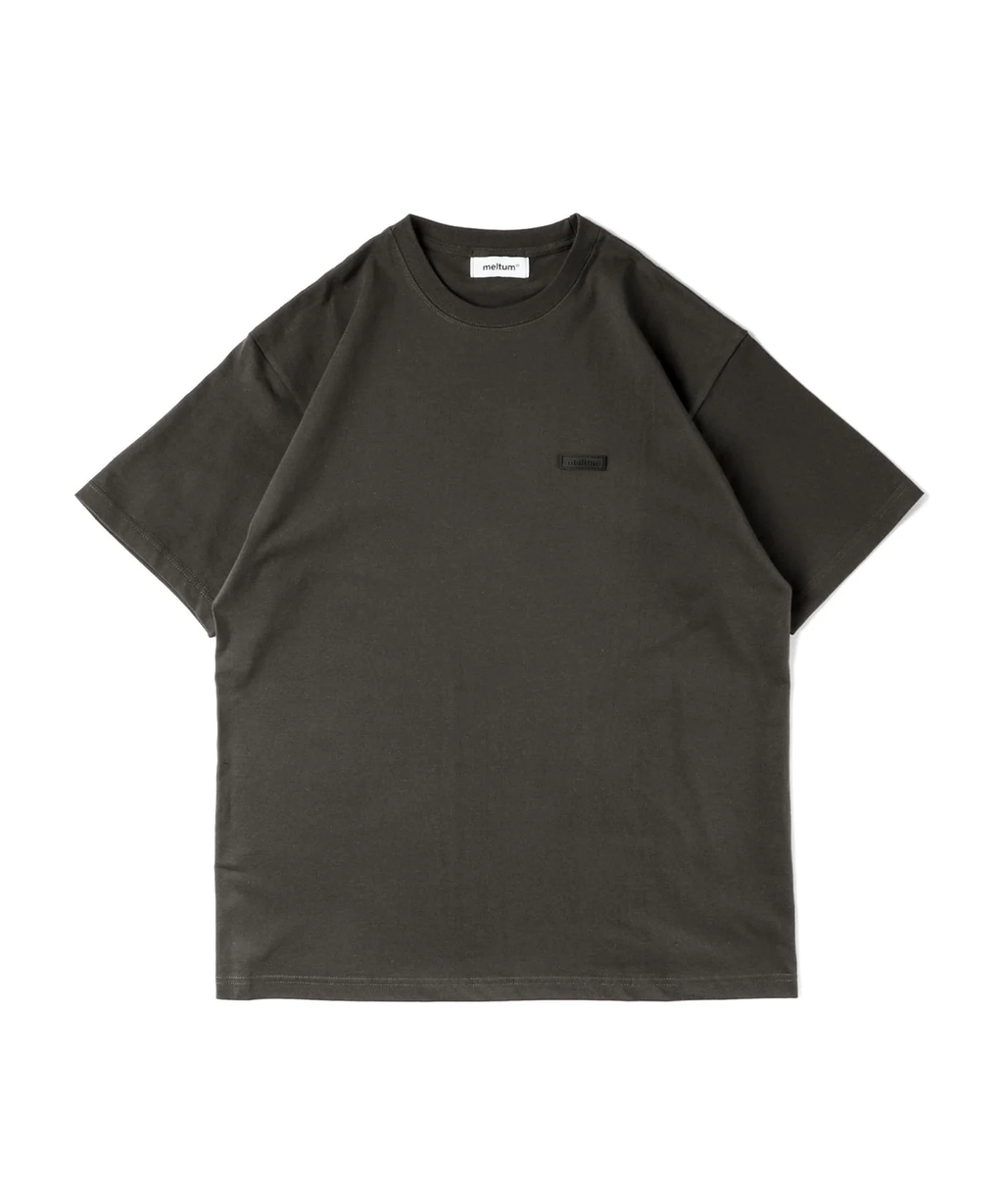 24SS Meltum / RUBBER TAG TEE S/S
