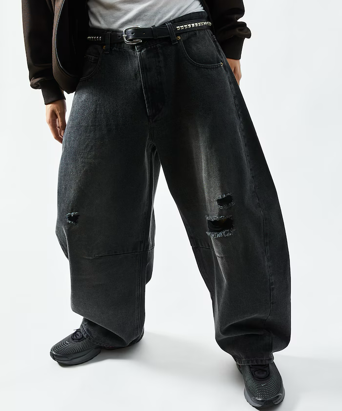 FREAK'S STORE / Wide silhouette distressed curved Denim pants