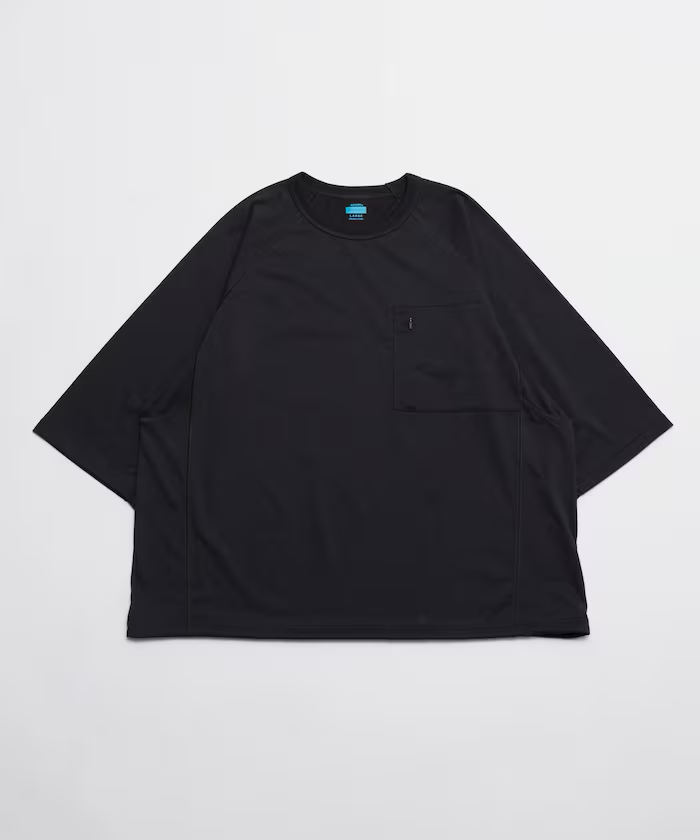 Freak's Store / AIRDRY High-performance Material Rashguard Big Silhouette Crew Neck Spindle T-shirt/Cool to the touch/Heat shielding/UV protection/Moisture wicking/Quick drying