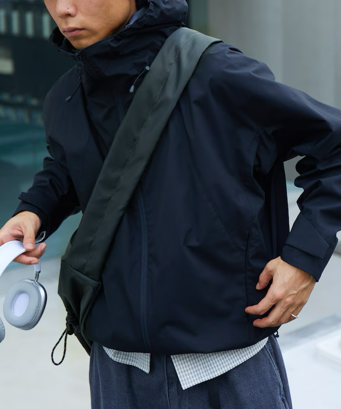 Freak's Store / Multi Pocket Shoulder Bag