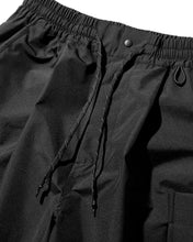 將圖片載入圖庫檢視器 25SS +PHENIX WINDSTOPPER® BY GORE-TEX LABS CITY MILITARY HALF PANTS 001 (BLACK)
