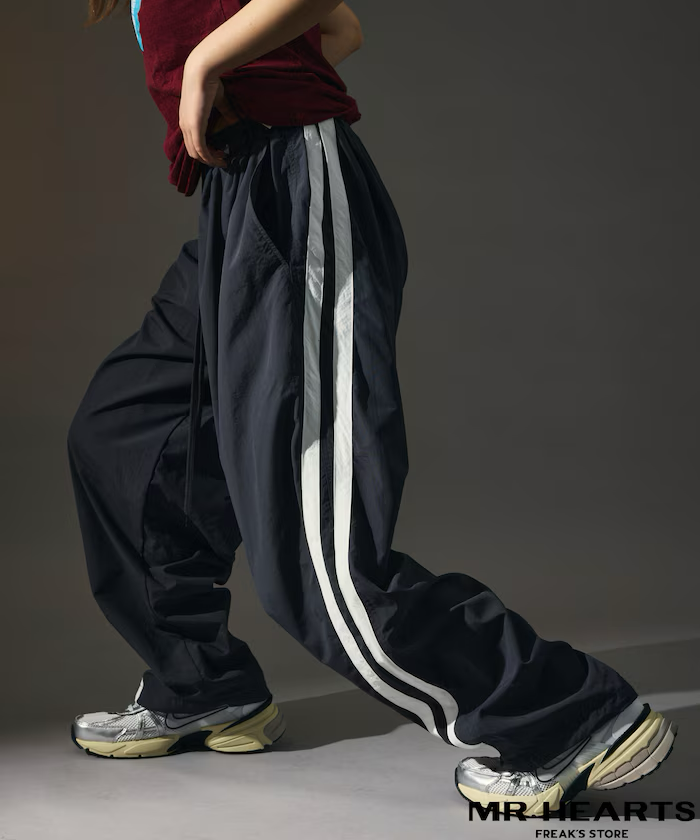 Freak's Store / Mr Hearts ミスターハーツ Wide Silhouette Side Line Nylon Curved Pants