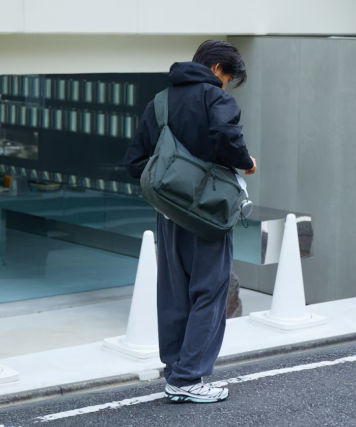 Freak's Store / Multi Pocket Shoulder Bag