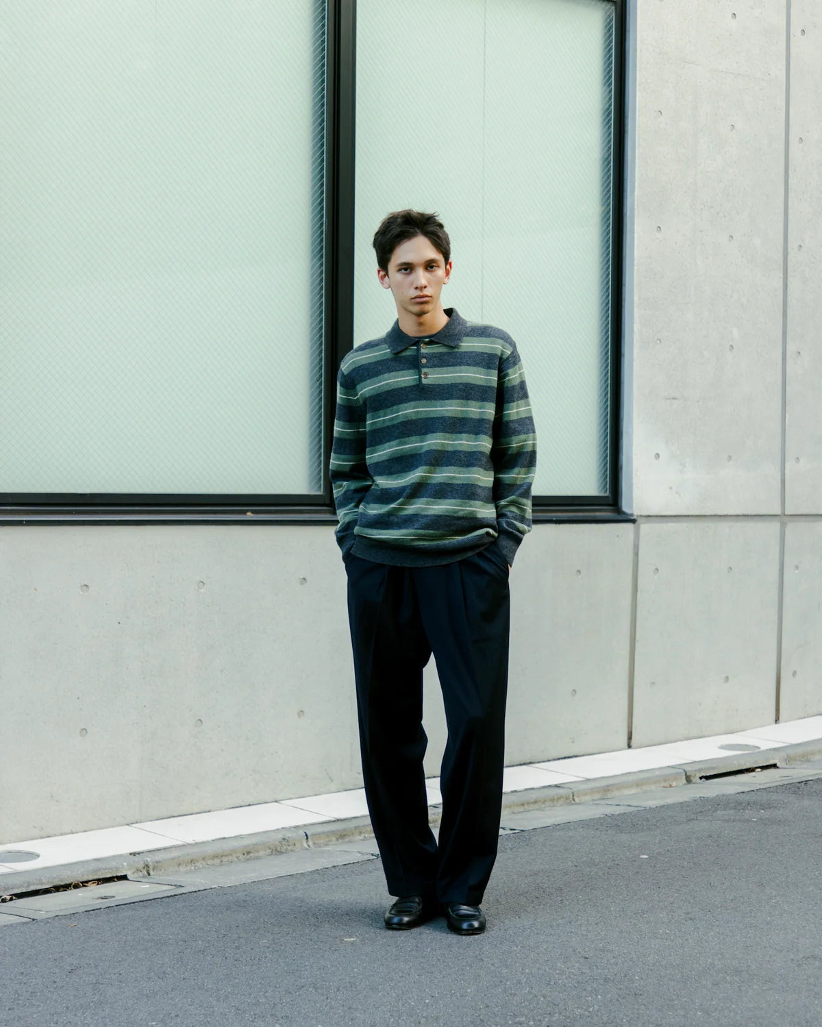 BLUETOWN TOKYO Center-creased, double-pleated trousers
