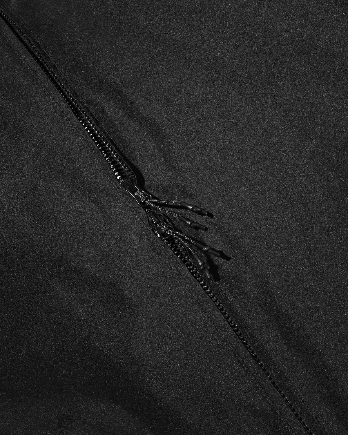 CLESSTE+PHENIX WINDSTOPPER® BY GORE-TEX LABS CITY CORE STAND JACKET