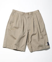 將圖片載入圖庫檢視器 2tuck Chino Shorts
